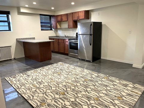 Floor plan for 1 bed, 1 bath, 700 sqft